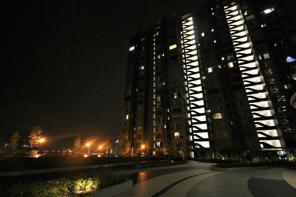 Hyve Soho Suites Cyberjaya Buitenkant foto